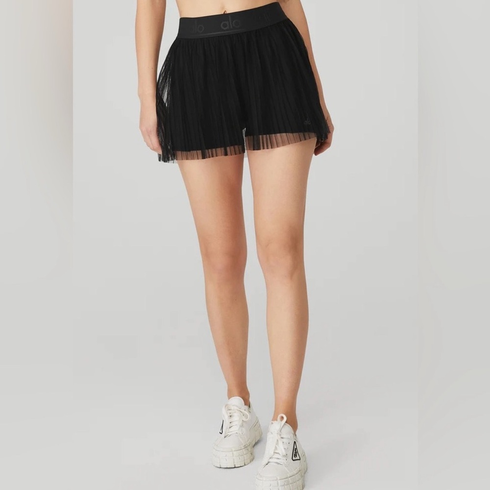 Alo Flirty Black Mesh Tennis Skirt